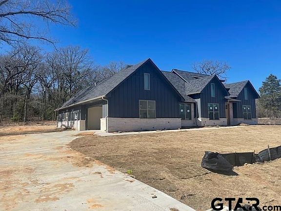 2nd image of 14705 Woodland Creek Dr
