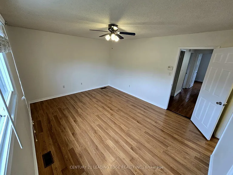 1592 Marshcourt Dr #MAIN — Photo 9