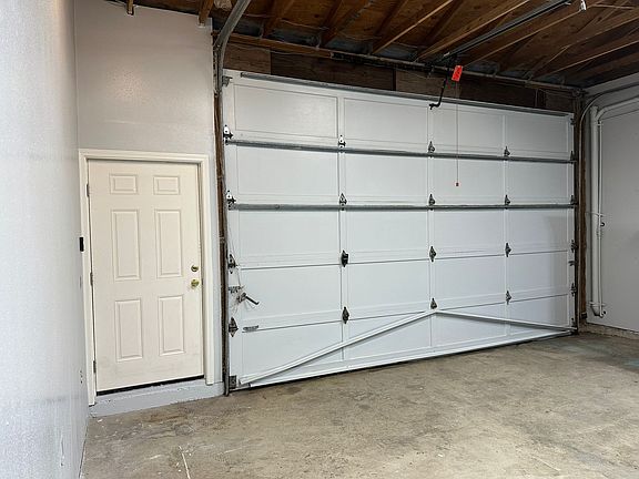 5th image of 1446 NW 17th St
