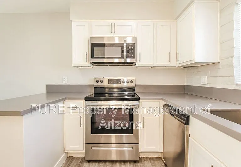 6801 N 17th Ave #1 — Photo 11
