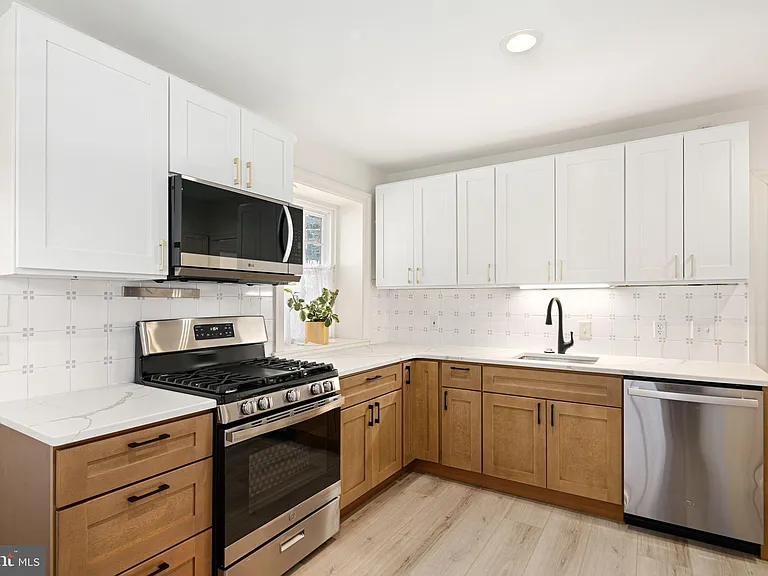 713 Kenmare Rd — Photo 9
