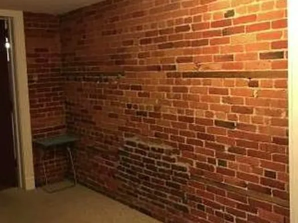 102 8th St APT 1, Tyrone, PA 16686