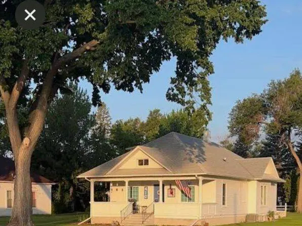 410 W 3rd St, Oshkosh, NE 69154