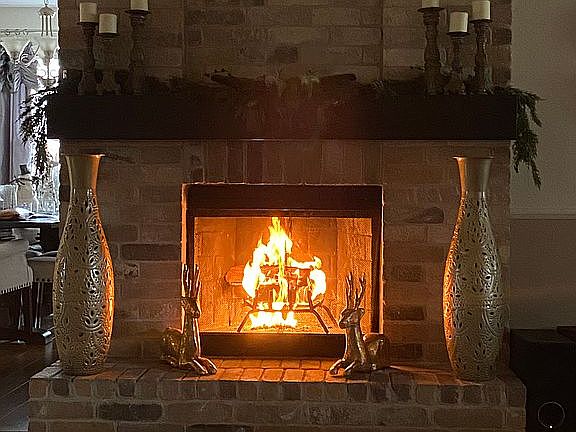3rd image of 5807 Fairview Forest Dr