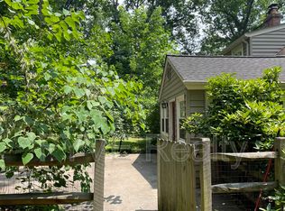 7104 Triad Way, Springfield, VA 22151