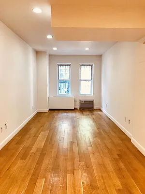 Rented by Real Broker NY LLC | media 5