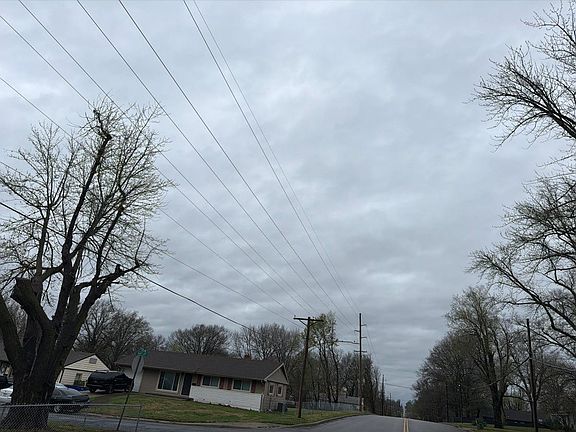 4th image of 5201 Sterling Ave