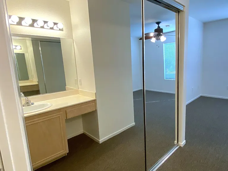 8070 W Russell Rd #2105 — Photo 14