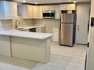 5921 Walnut St APT 8, Pittsburgh, PA 15232