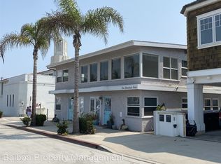 104 15th St UNIT 4, Newport Beach, CA 92661