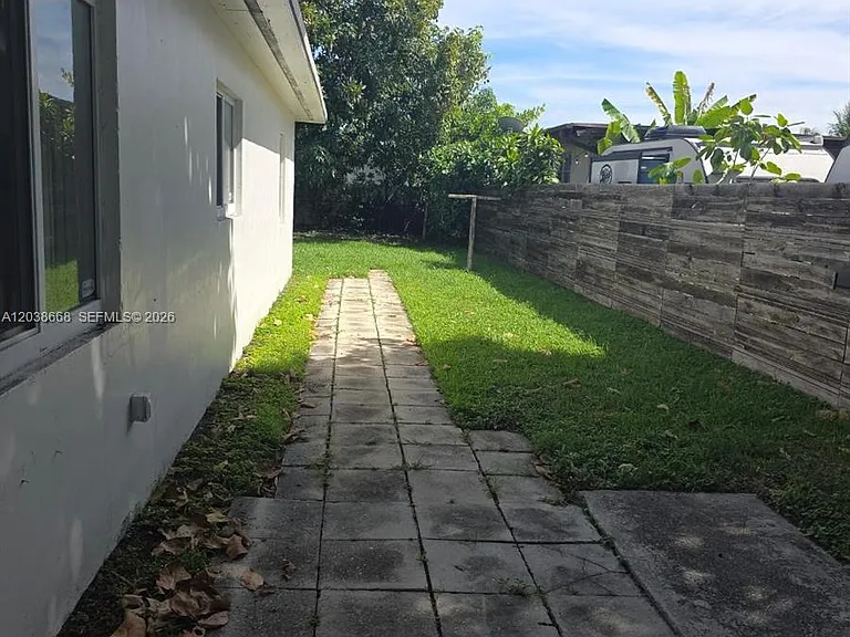 2532 Garfield St — Photo 29