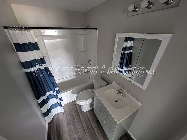 629 Vermont Dr — Photo 10
