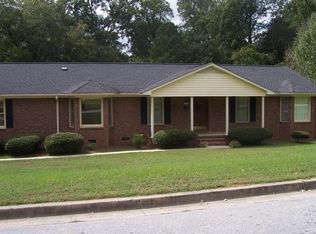 2011 Mower St, Newberry, SC 29108