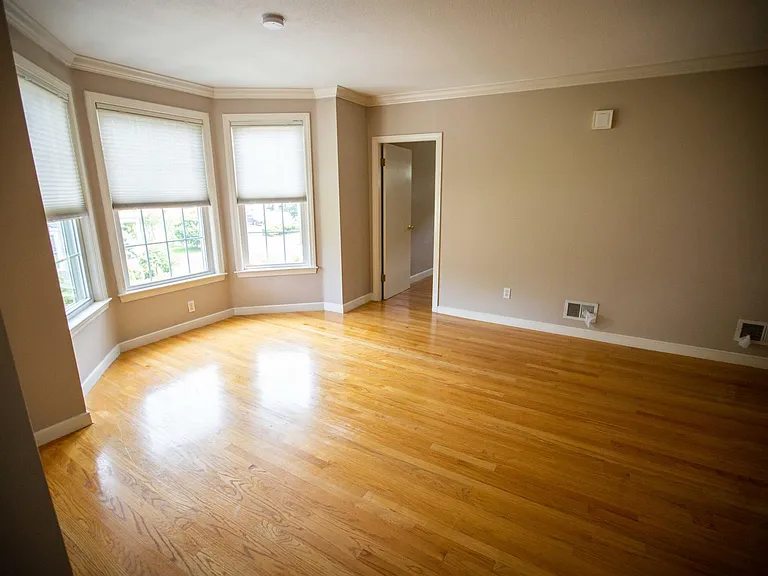 15 Harrison St #2 — Photo 9