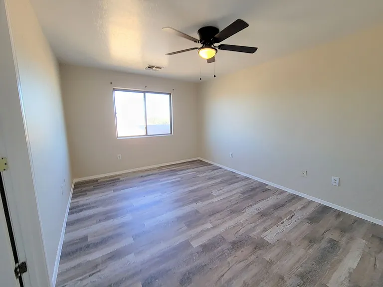 15147 S Yava Rd #C — Photo 24