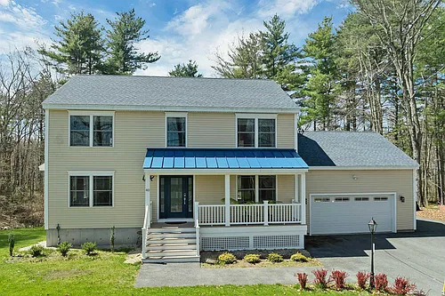 40 Mary Ann Ave Photo 1