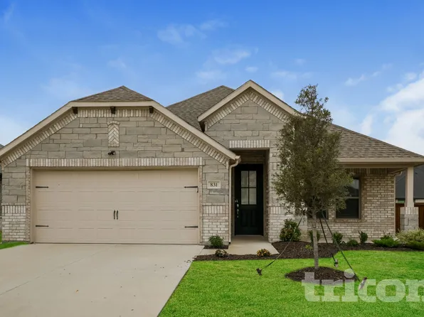 831 Cavalcade Dr, Ferris, TX 75125