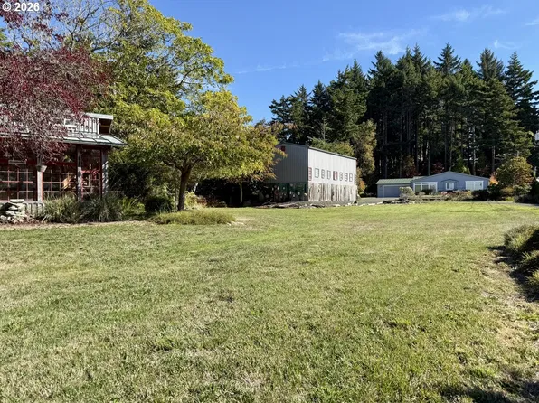92158 Cape Arago Hwy, Coos Bay, OR 97420