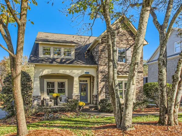 517 Battery Dr, Nashville, TN 37220
