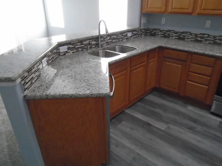 3420 Kensington Ct — Photo 4