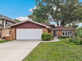 10153 S 87th Ave, Palos Hills, IL 60465