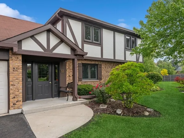 519 Banyon Ln APT D, La Grange, IL 60525