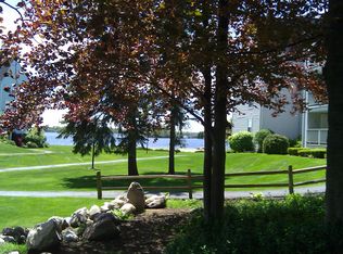 3559 Port Cove Dr #9-1, Waterford, MI