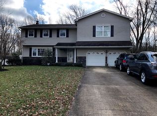 7 Middlebrook Dr, Ocean, NJ 07712