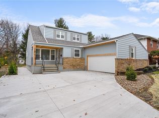 21819 Halworth Rd, Shaker Heights, OH 44122