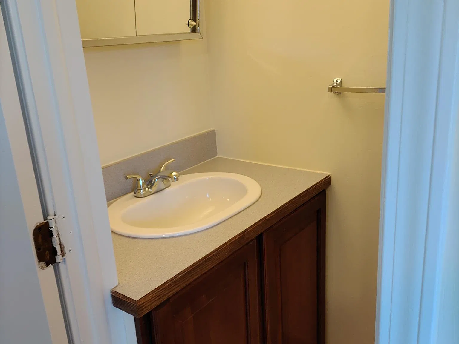 2 bed, 1.5 bath, 1440 sqft, $1,200 — Photo 3