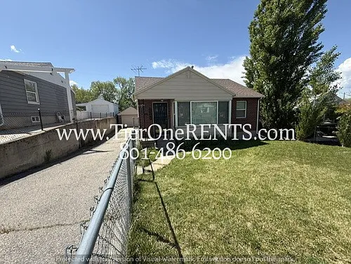 2348 E Kensington Ave Photo 1