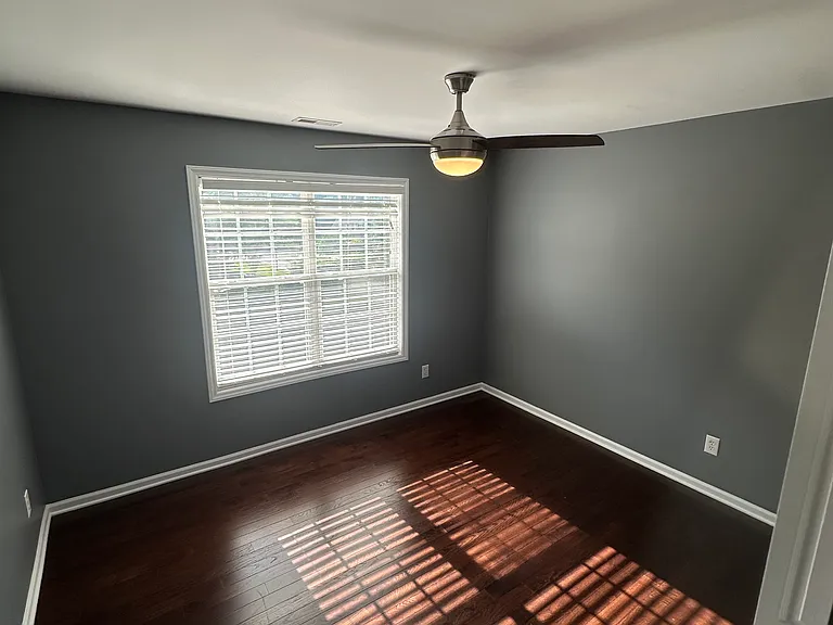 2503 Becketts Ridge Dr — Photo 34
