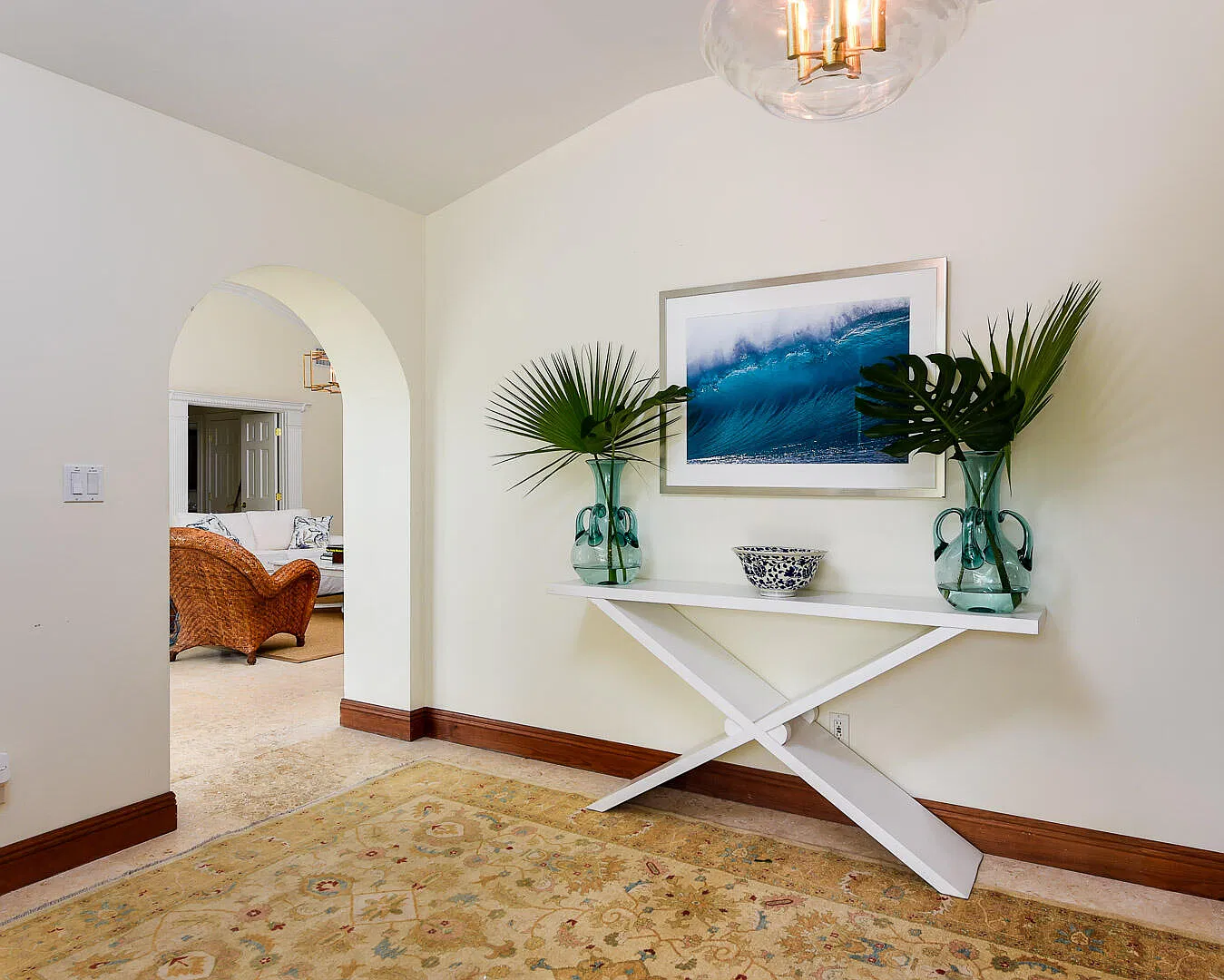 4 bed, 4.0 bath, 3090 sqft, $20,000 — Photo 1