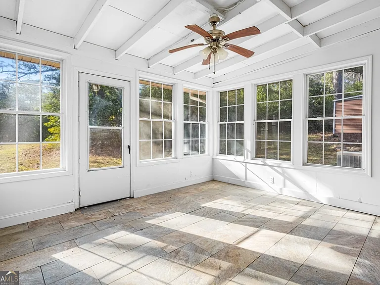 2922 Appling Way — Photo 17