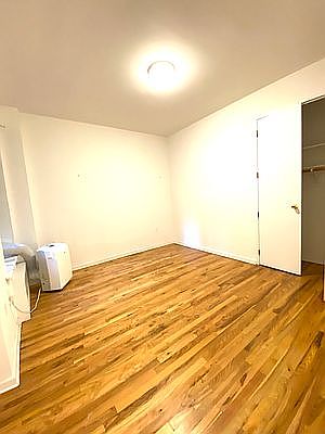 2nd image of 849 St Nicholas Ave APT 1F