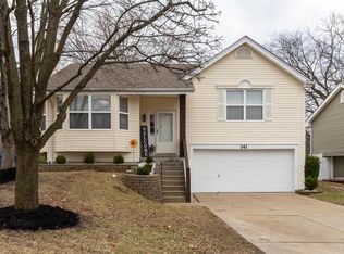 141 Aspencade Cir, Saint Peters, MO