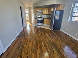 1046 Crescent St FLOOR 2, Brooklyn, NY 11208