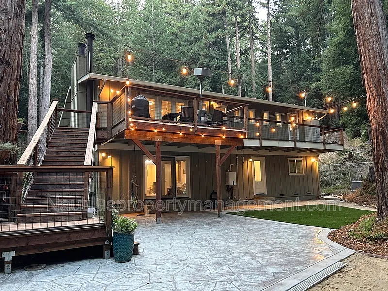 499 Vine Hill Rd