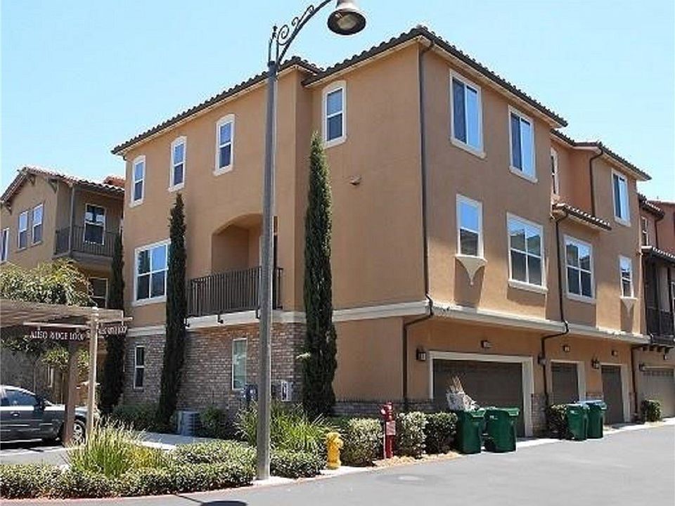 1st image of 108 Aliso Ridge Loop