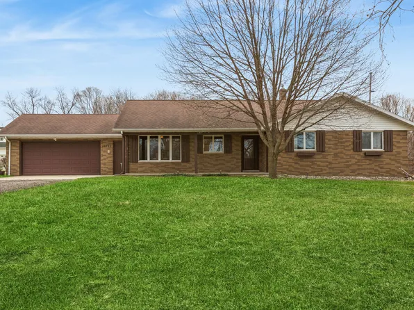 10299 Gast Rd, Bridgman, MI 49106