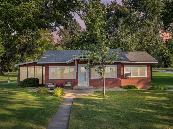 21626 County Highway 20, Pelican Rapids, MN 56572