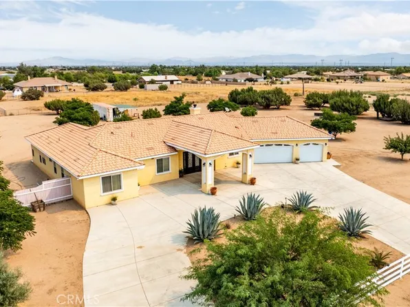 13550 Greenwood St, Oak Hills, CA 92344