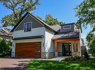 1 Cedar Ln, Prior Lake, MN 55372