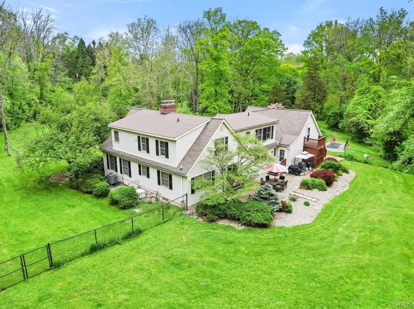 83 Onderdonk Road, Warwick, NY 10990