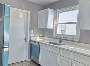 7043 Ford Ave, Warren, MI 48091