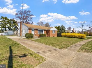 4 Meadow Lark Rd, Stratford, NJ 08084