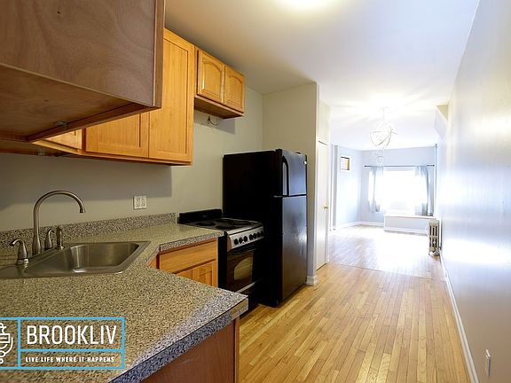 3rd image of 853 Saint Johns Pl #Cl