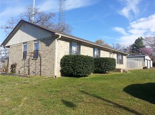 201 5th Ave NE, Decatur, AR 72736