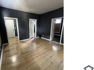 3868 W 18th St, Cleveland, OH