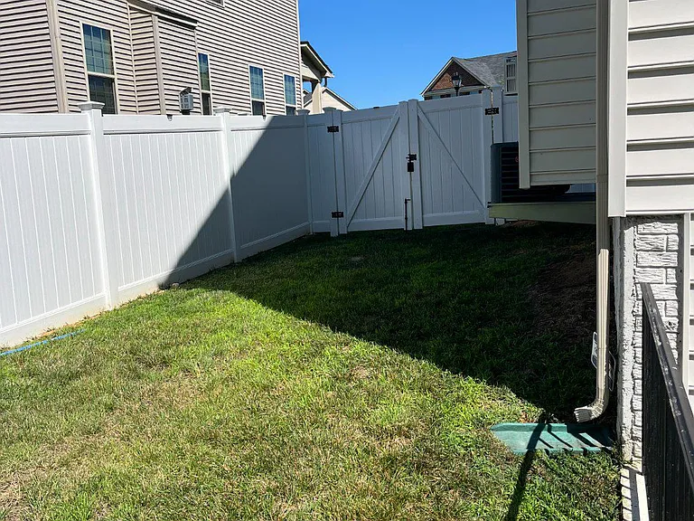 14315 Owings Ave — Photo 14